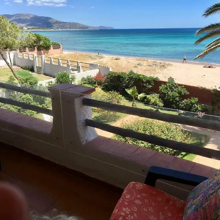 Casa Sulla Spiaggia 度假居
